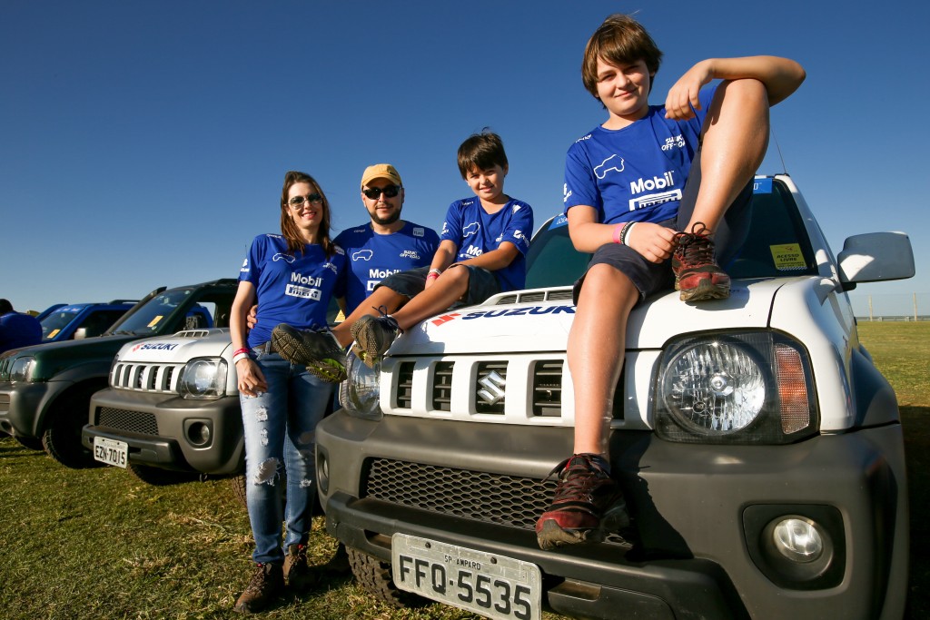 283290_603677_offroad_suz1601_mogi_ricardoleizer_0178