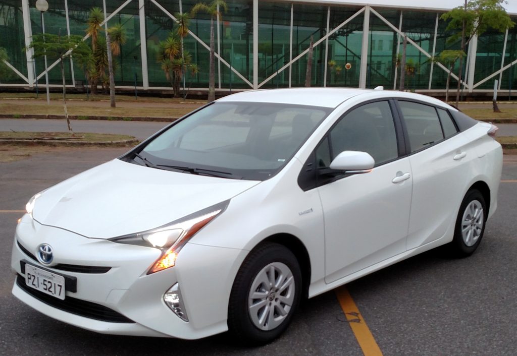 Prius apresentou bom desempenho no trânsito rodoviário, com boas retomadas e aceleração, o que dá mais segurança nas ultrapassagens