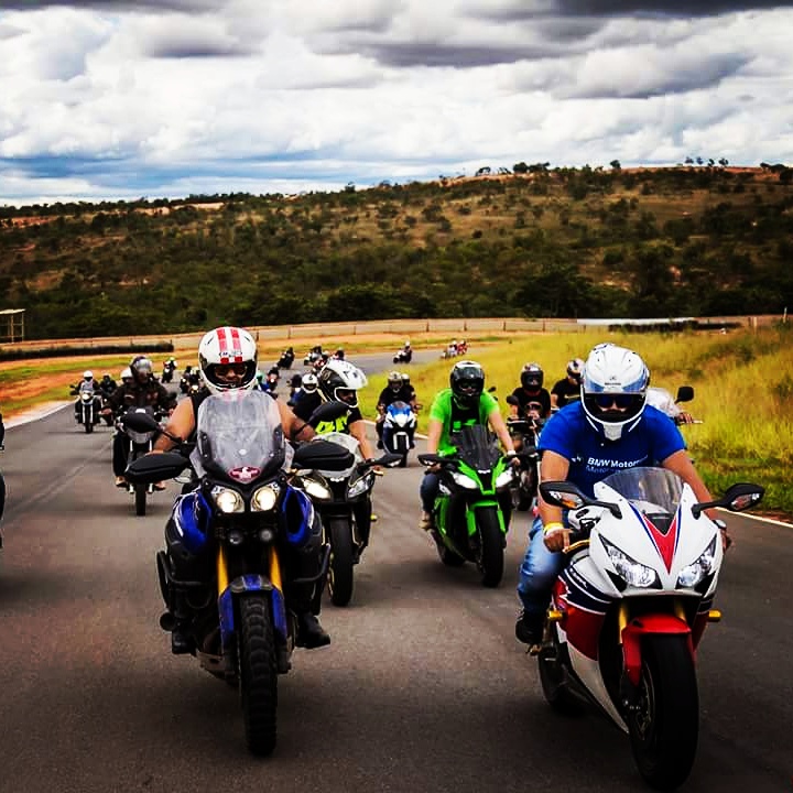 Está previsto também, na programação, o moto passeio pela pista do Circuito dos Cristais