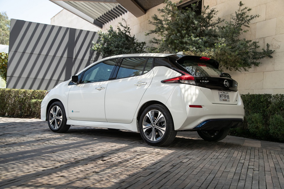 Nissan LEAF aparece pela primeira vez na América Latina