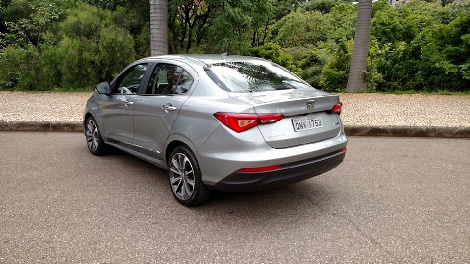 Teste - Fiat Cronos 012019 4