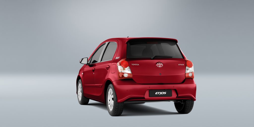 Etios Ready, disponível na carroceria hatchback com câmbio automático, chega por R$ 59.600