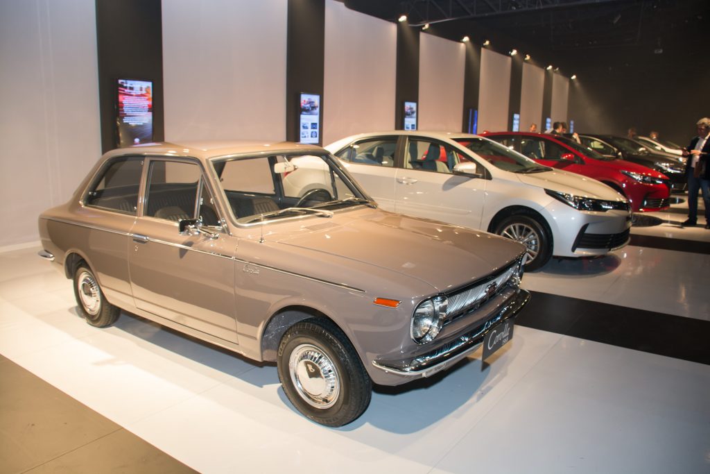 O Corolla é o sedã de maior sucesso da Toyota, com 9 milhões de unidades vendidas em todo o mundo