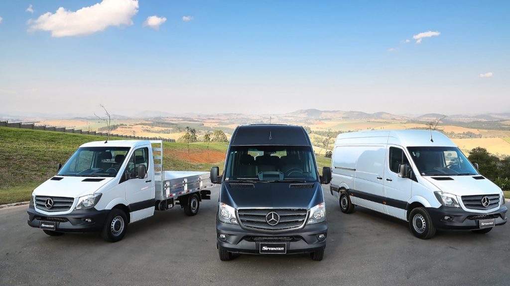 O van Center é voltado para a venda e assistência de furgões e vans da Mercedes