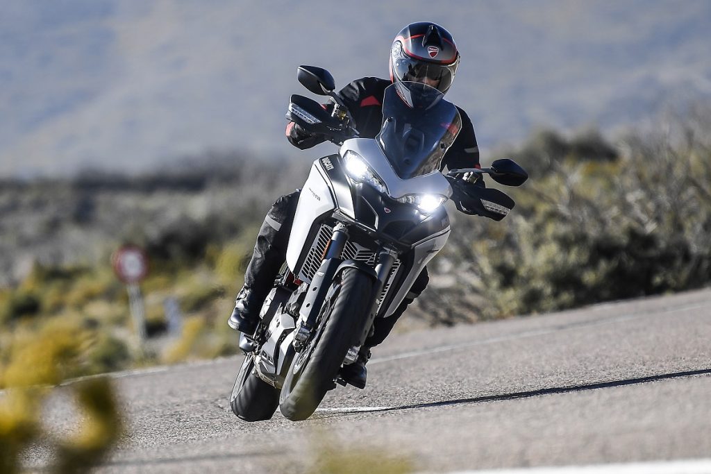 Nova Multistrada 950S