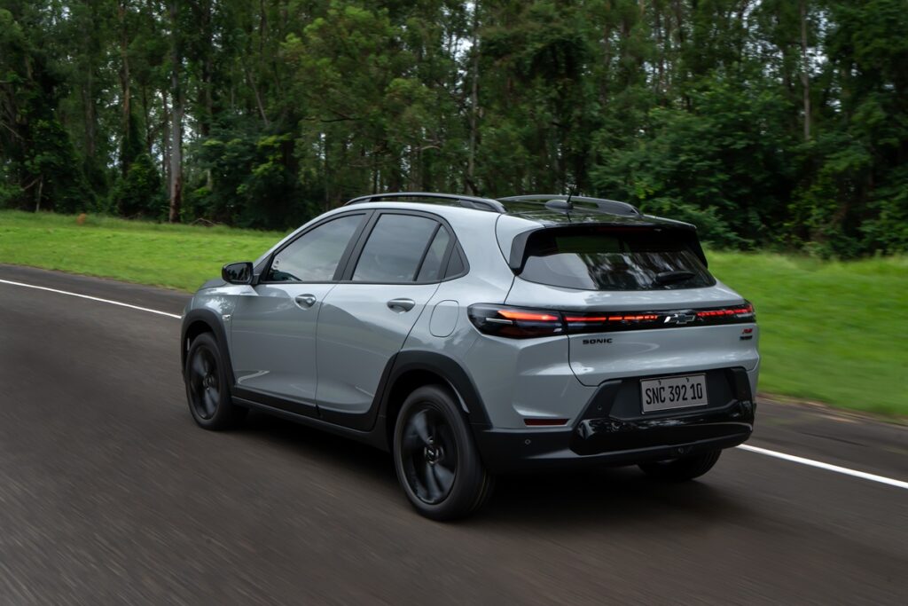 Brasil estreia novo Chevrolet Sonic em lançamento global